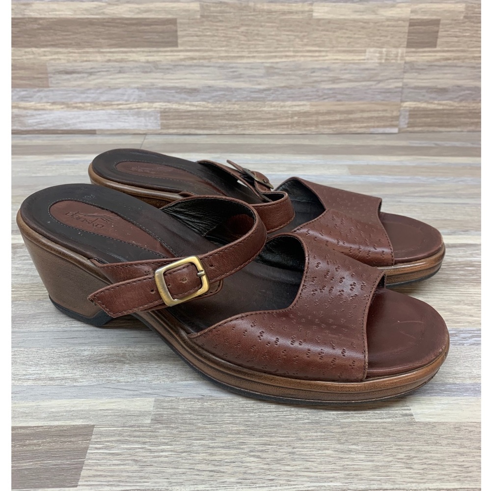 Dansko Annabel Wedge Sandal Sz 38 Brown